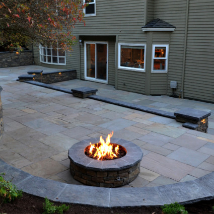 FIREPIT - 'Classicstone' Lakeland-Natural Sandstone with a Cleft Finish