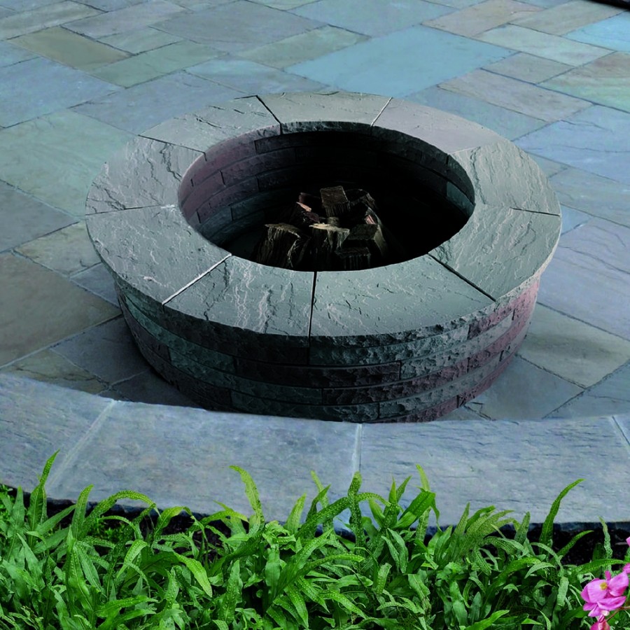Firepit Classicstone Lakeland Natural Sandstone With A Cleft